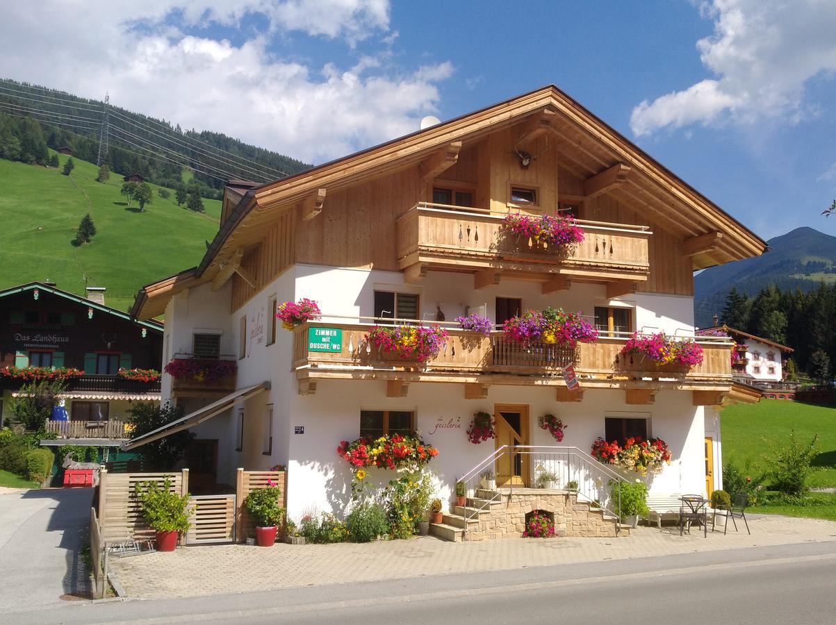 Gaestehaus Die Geislerin Герлос Екстериор снимка